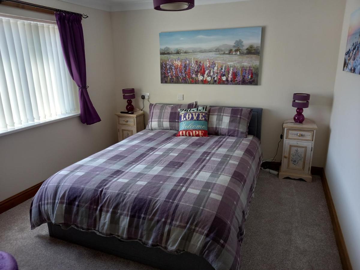Pet Friendly Beautiful Detached Cottage Close To Spurn Point, Easington And Withersea Kingston upon Hull Extérieur photo