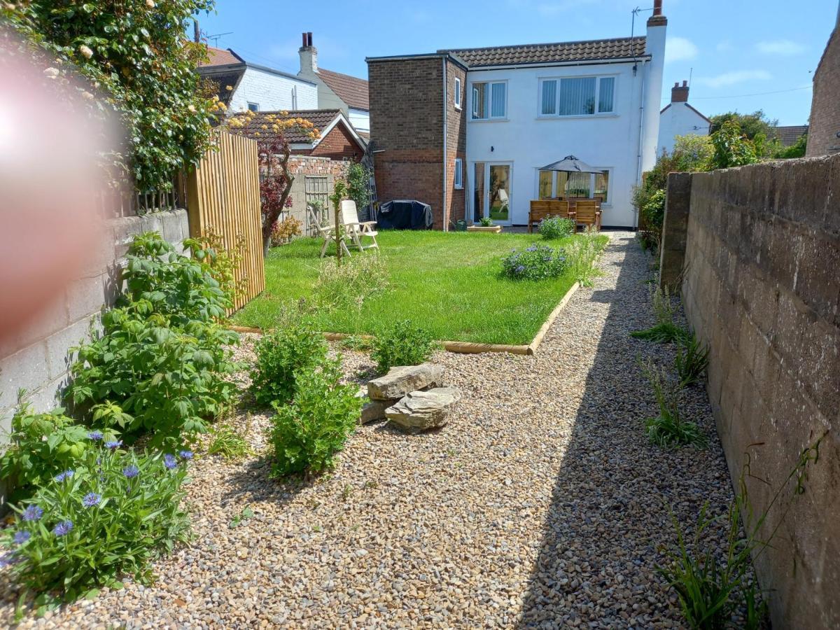 Pet Friendly Beautiful Detached Cottage Close To Spurn Point, Easington And Withersea Kingston upon Hull Extérieur photo
