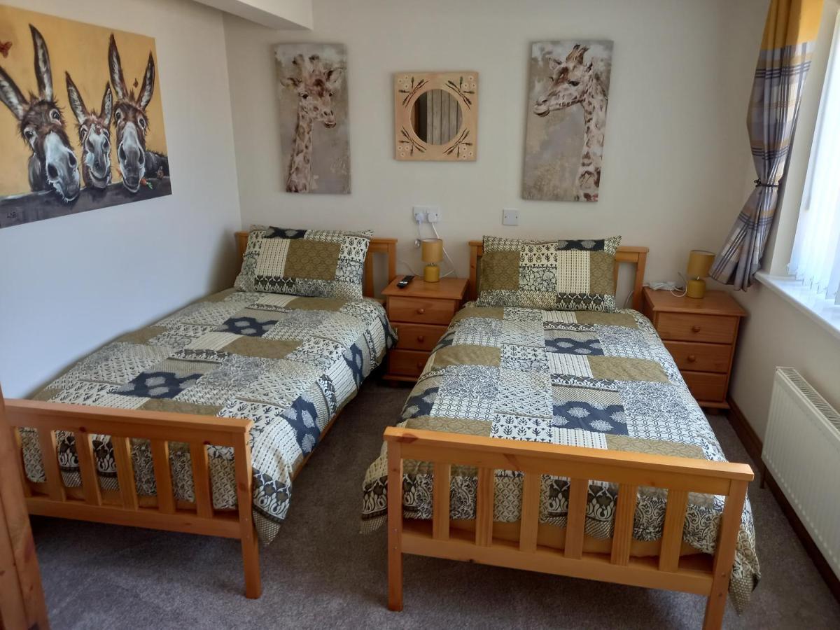 Pet Friendly Beautiful Detached Cottage Close To Spurn Point, Easington And Withersea Kingston upon Hull Extérieur photo